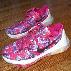 Woman’s/ Kids sneakers